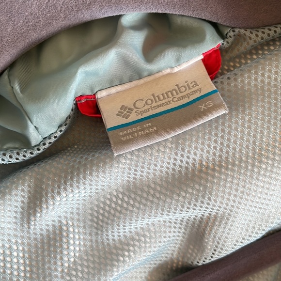 Columbia rain jacket - Picture 3 of 5